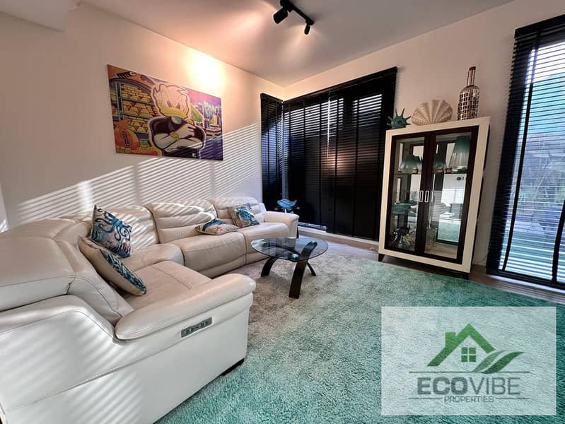 Fullyfurnished 4-Bedroom Villa in Quiet Residential Area - Image 12