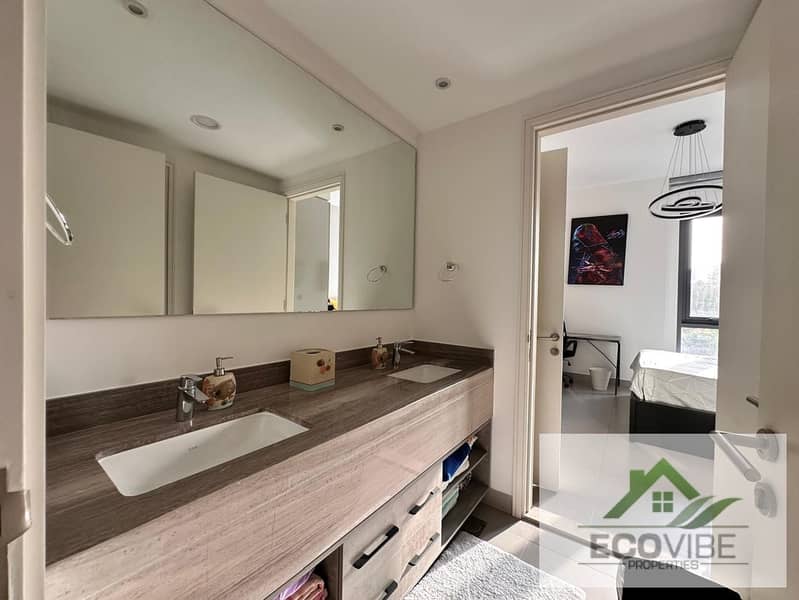 Fullyfurnished 4-Bedroom Villa in Quiet Residential Area - Image 15