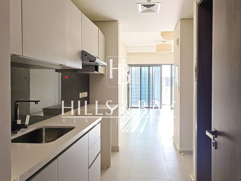 Studio | Unfurnished | Community View | Balcony