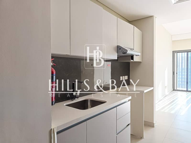 Studio | Unfurnished | Community View | Balcony