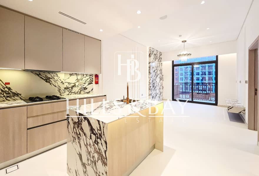 Brand New Ready to move in 1BR+Study