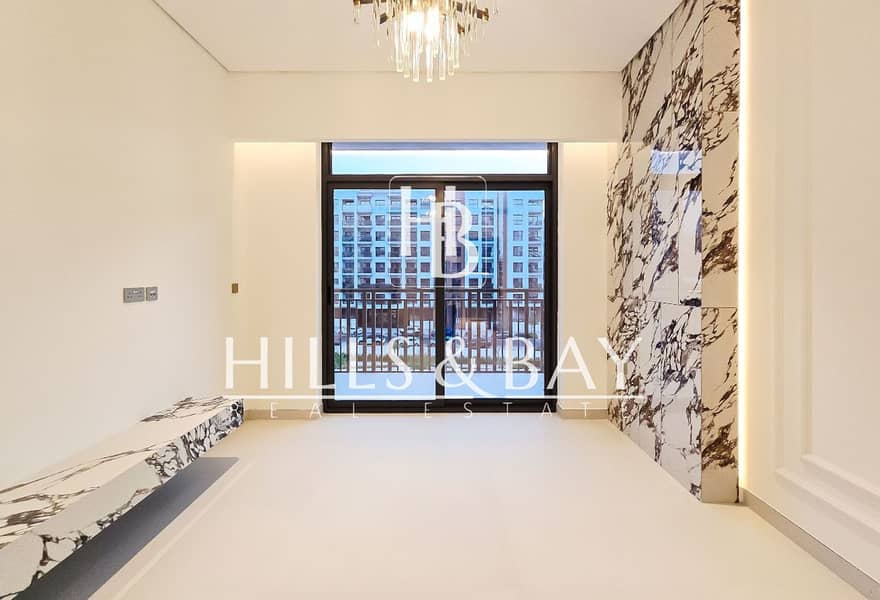 Brand New Ready to move in 1BR+Study