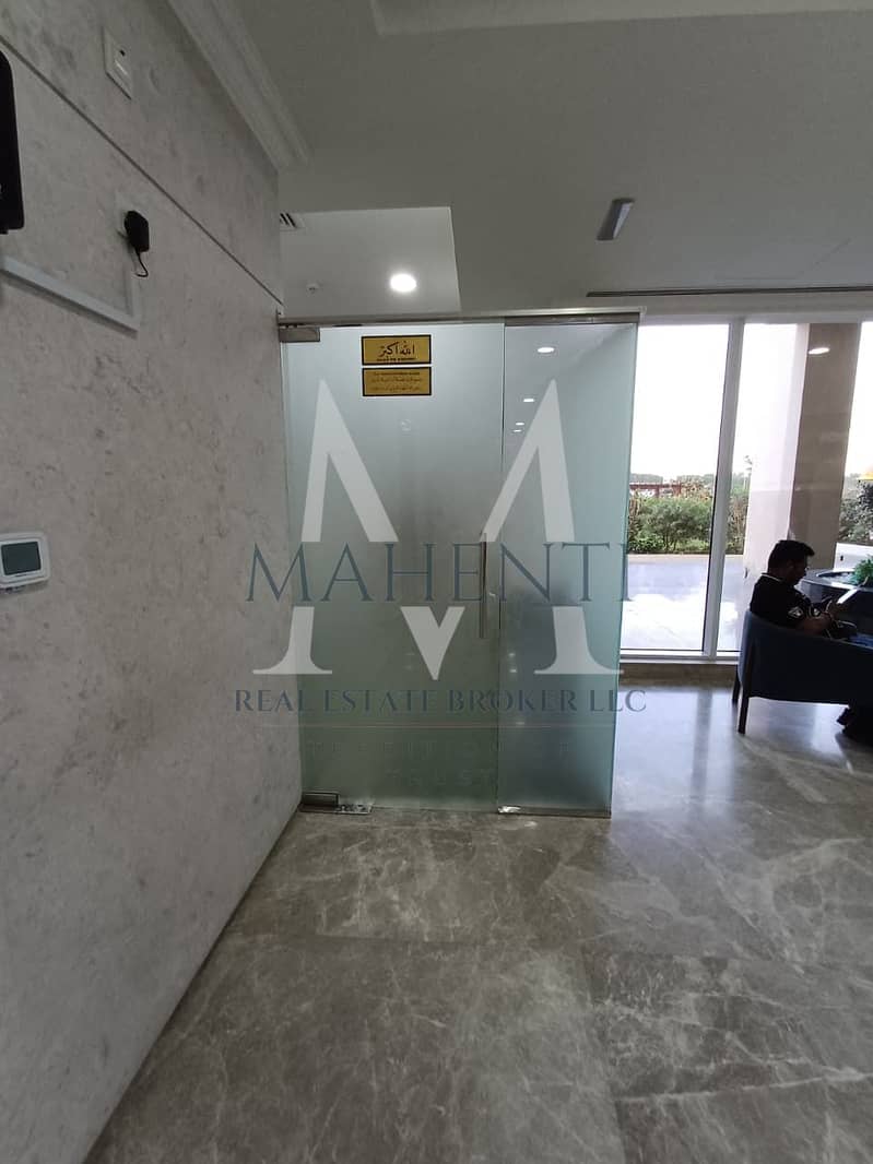 Spacious | ONE BEDROOM | Bright Layout Big Size Unit Park Facing