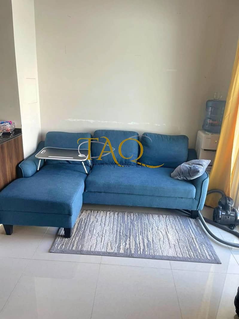 Corner Unit | Prime Location | Occupancy Available Soon - Image 9