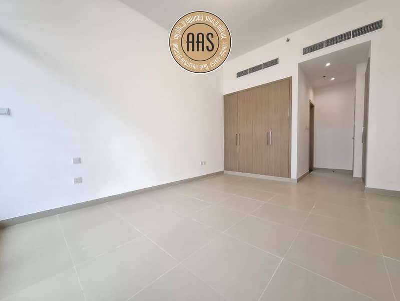 Walking Distance to Metro brand new elegant huge 2bhk with maid's room - Image 16