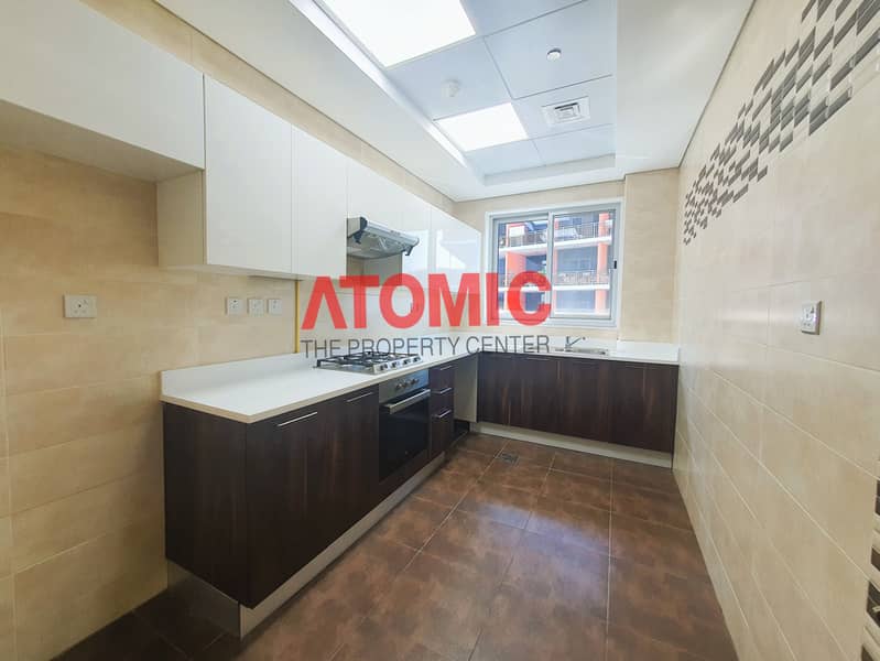 Family Building, Close Kitchen, Best Quality