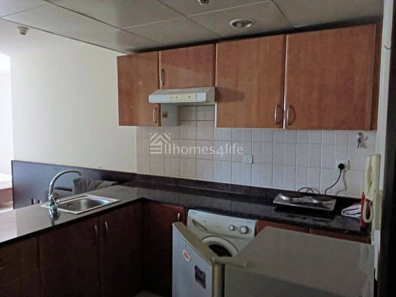 Furnished | park view | close to metro - Image 6