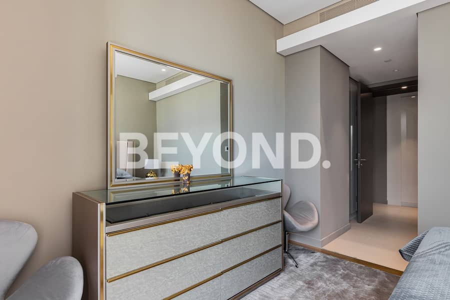 Fully Upgraded | Spacious Layout | Quiet luxury - Image 9