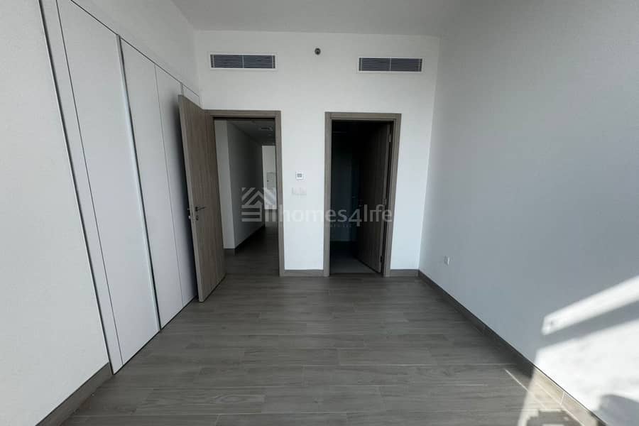 Brand New |Vacant | Park & Pool View - Image 6