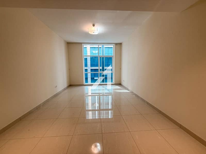 Spacious 1-Bedroom | Central Dubai Prime Location - Image 9