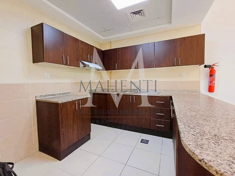 Spacious | ONE BEDROOM | Bright Layout Big Size Unit Park Facing - Image 20