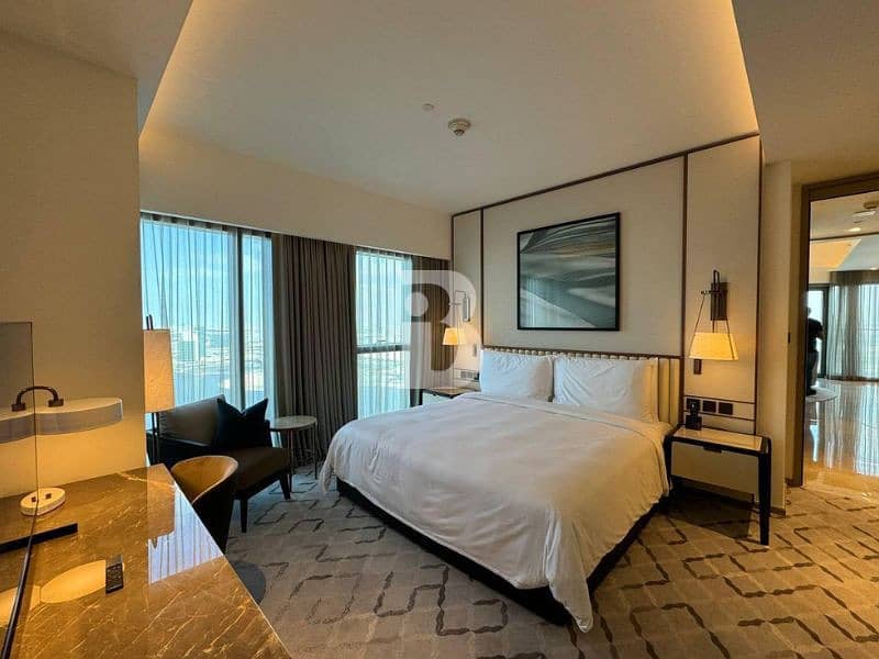 STUNNING CREEK VIEWS |SPACIOUS LAYOUT |HIGH FLOOR