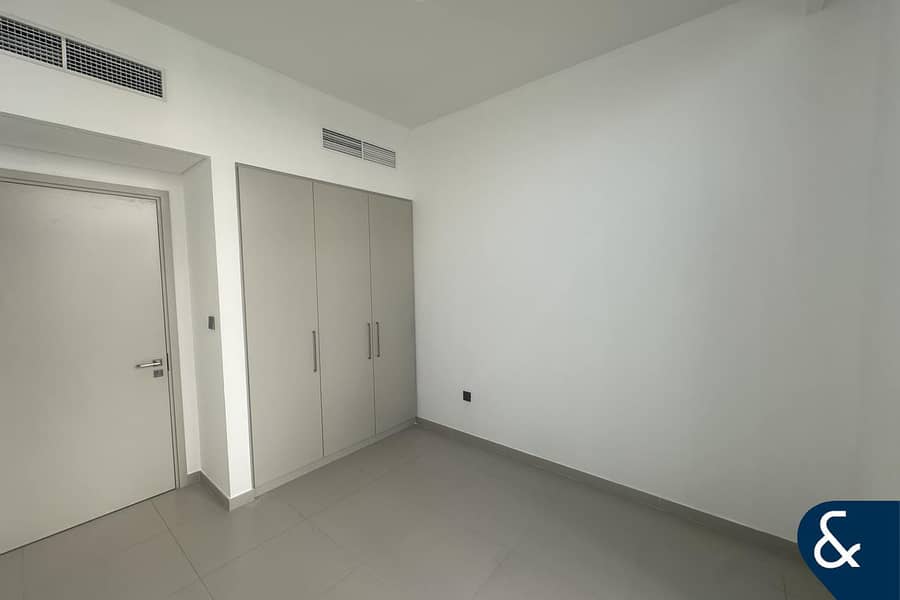 Single Row | Internal Plot | Vacant | 4 Bed