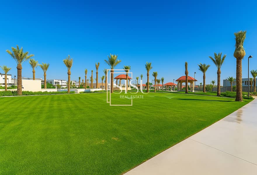 Move in Now | Brand New | 3 min Walk Golden Beach - Image 21