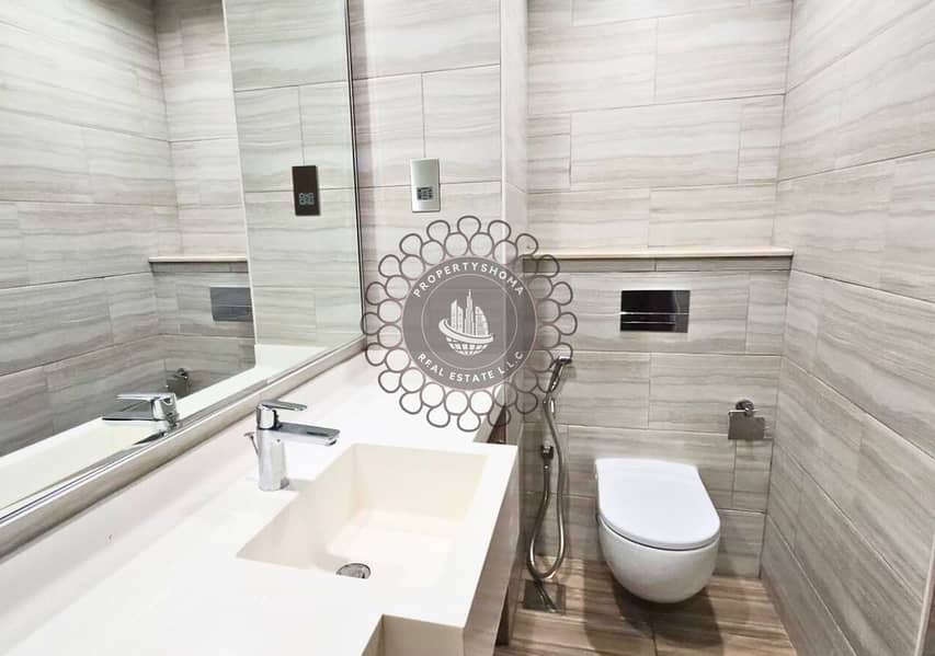 Furnished | Lake View | Modern Layout - Image 11