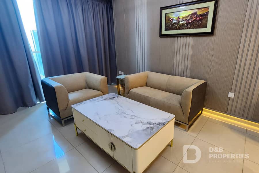 Upgraded | Stunning View | Available Immediately