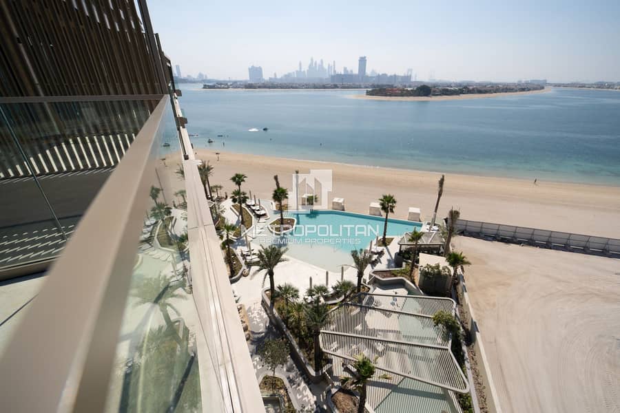 Beachfront Living | Sea View | Vacant - Image 25