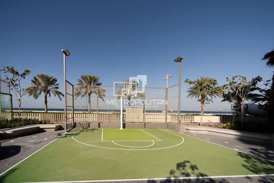 Beachfront Living | Sea View | Vacant - Image 28