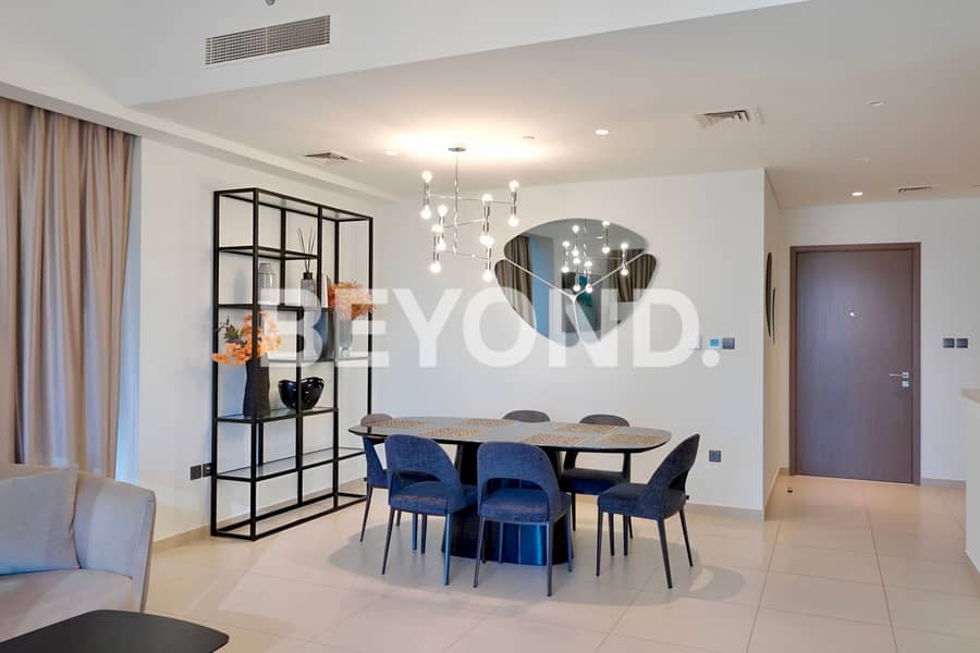 Burj Khalifa View | Upgraded | Large layout