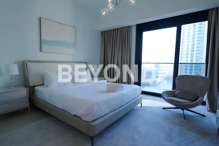 Burj Khalifa View | Upgraded | Large layout