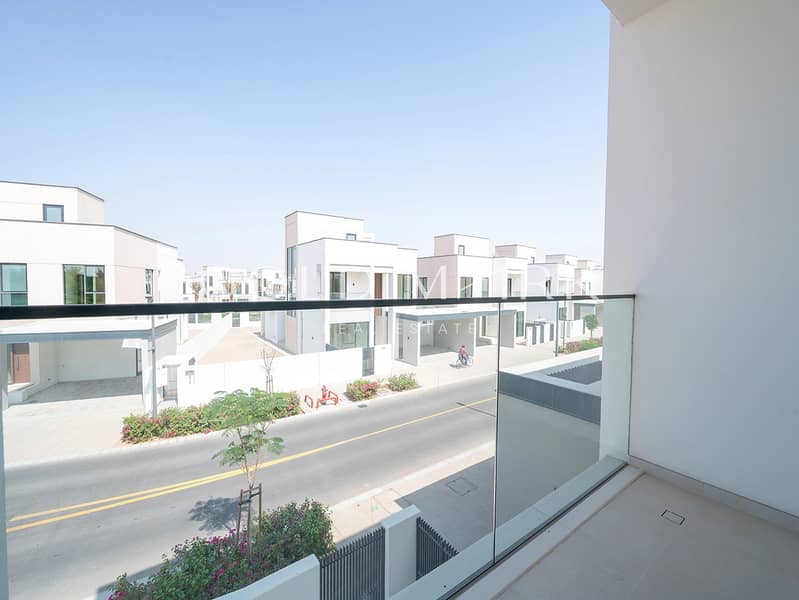 Near Amenities | Modern 4BR | Large Plot - Image 11