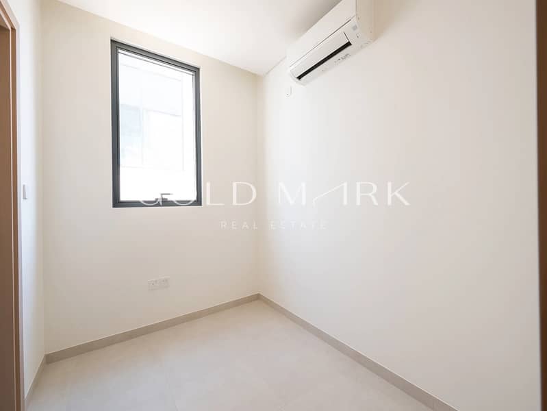 Near Amenities | Modern 4BR | Large Plot - Image 14