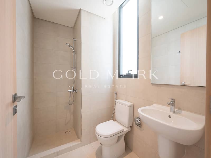 Near Amenities | Modern 4BR | Large Plot - Image 15