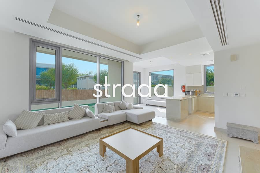 On The Park | Vacant Now | Corner Plot