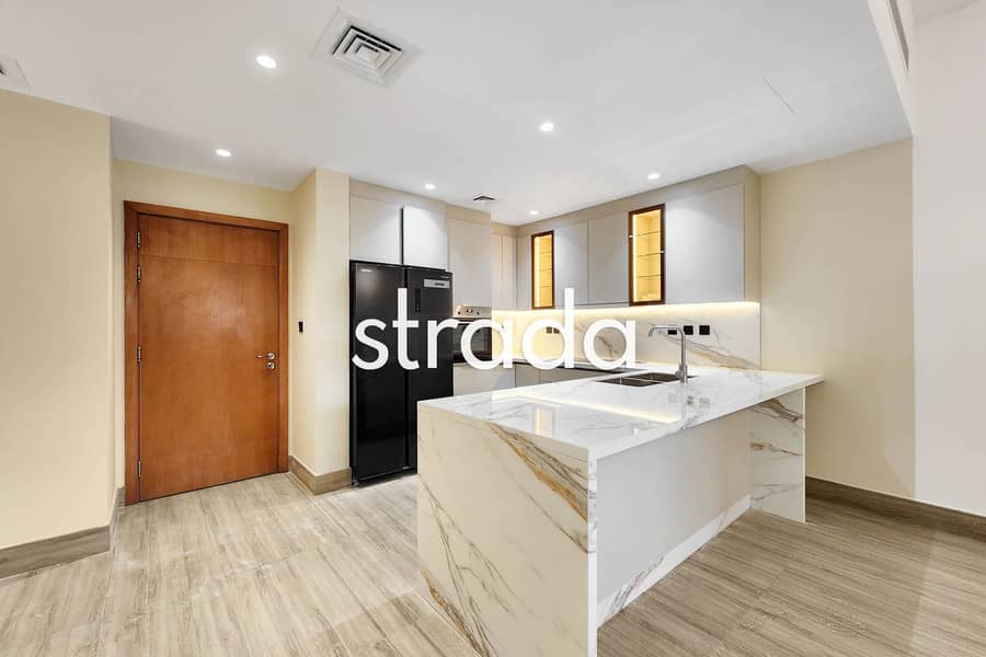 Fully Upgraded | Rented Unit | Pool View