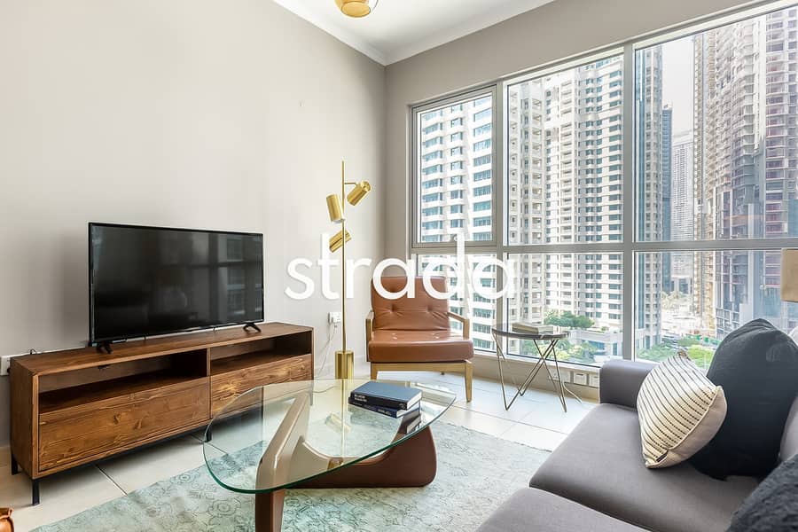 Large Layout | Unfurnished | Vacant Dec