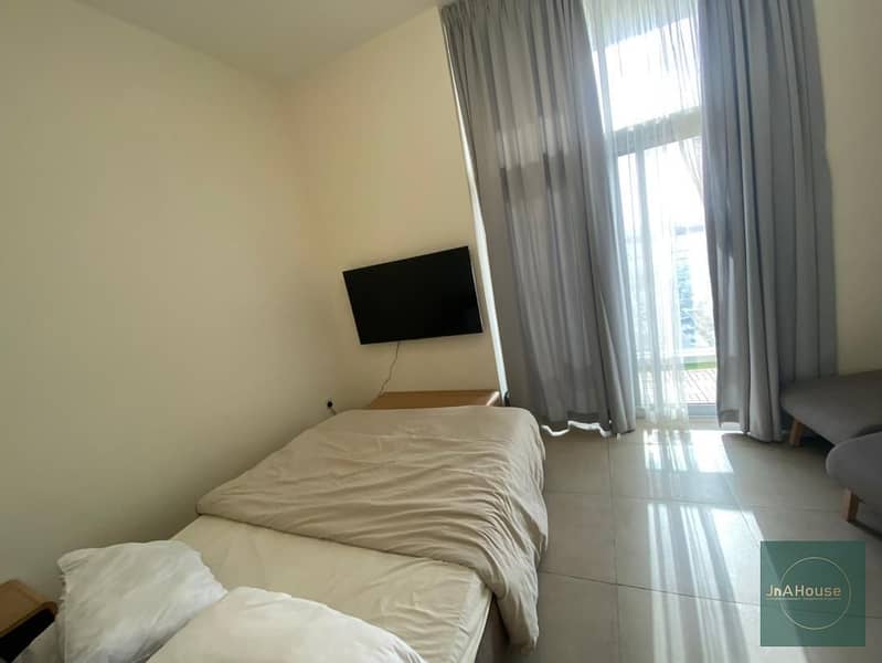 Spacious Studio | With Parking | Well-Maintained