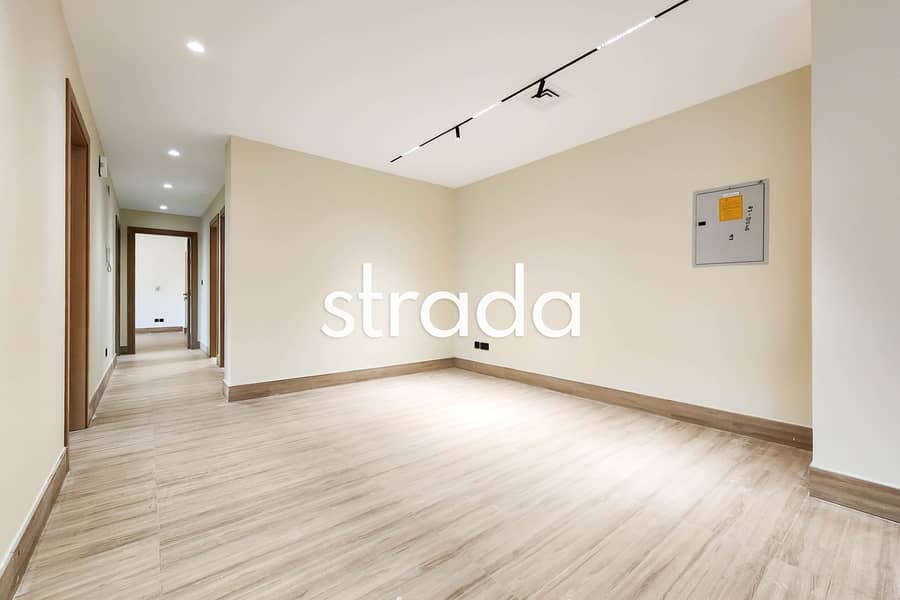 Fully Upgraded | Rented Unit | Pool View - Image 10