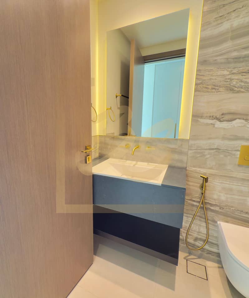 Vacant 5BR | Maid Room | Gaming Room - Image 22