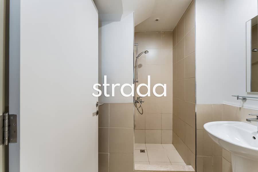 On The Park | Vacant Now | Corner Plot - Image 9