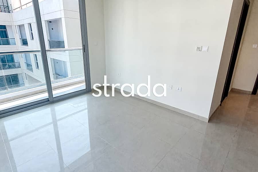 Unfurnished | Vacant Now | Upgraded - Image 13