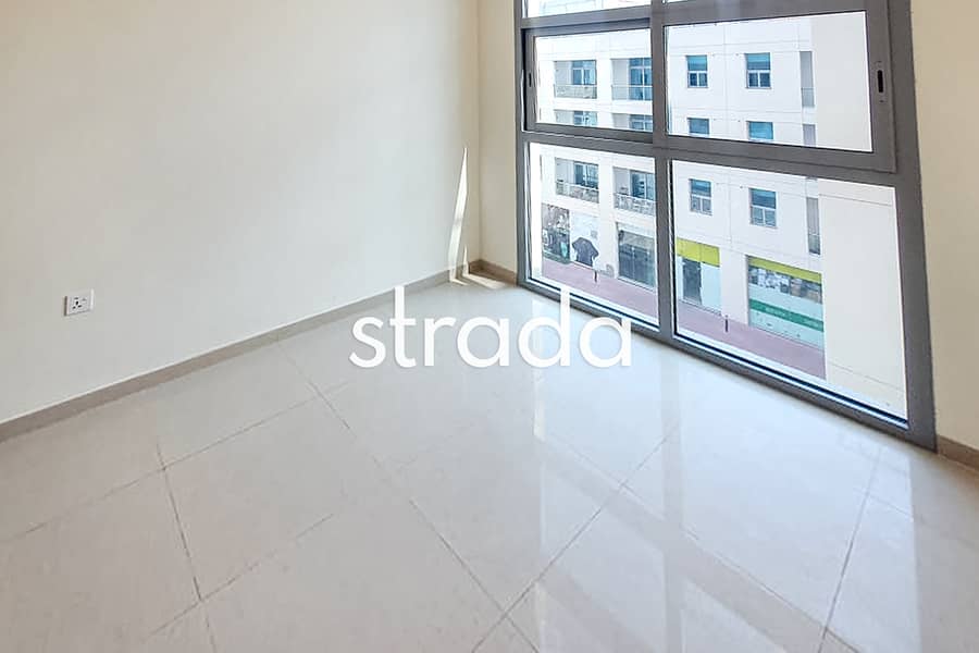 Unfurnished | Vacant Now | Upgraded - Image 14