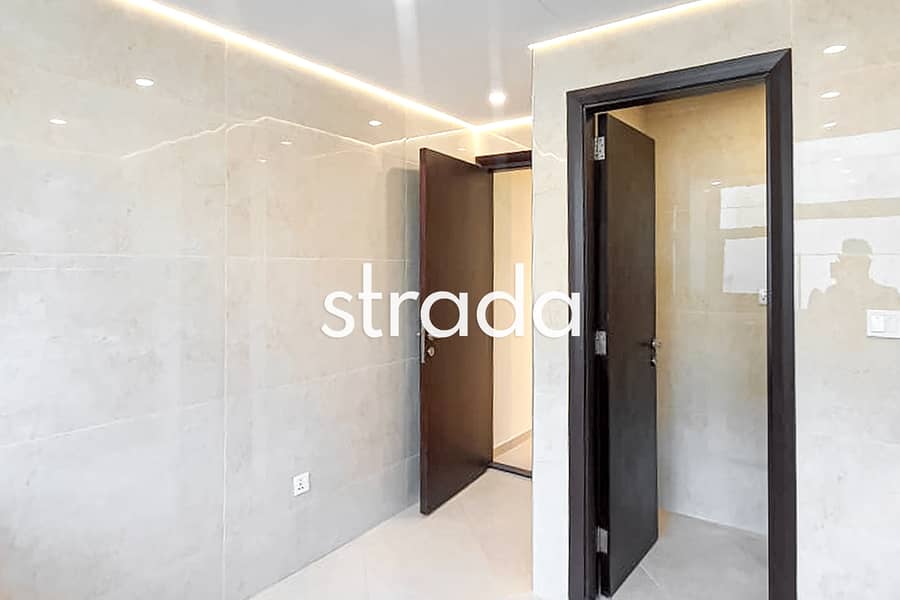 Unfurnished | Vacant Now | Upgraded - Image 15