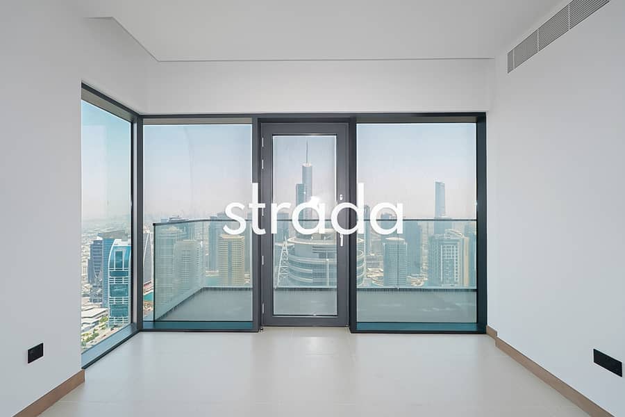 Highest Floor | Biggest Layout | Walk In Wardrobe - Image 15