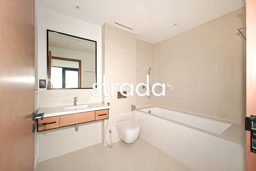 Highest Floor | Biggest Layout | Walk In Wardrobe - Image 21