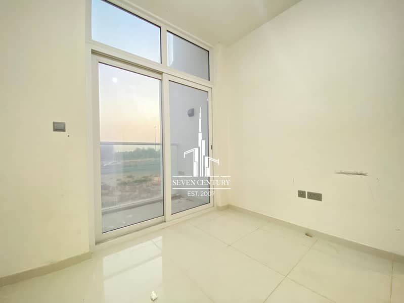 3BR+Villa | Community View | Prime Location - Image 12