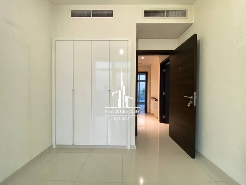 3BR+Villa | Community View | Prime Location - Image 15