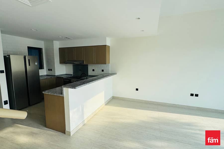 Brand New | Single Row | Call Now - Image 8