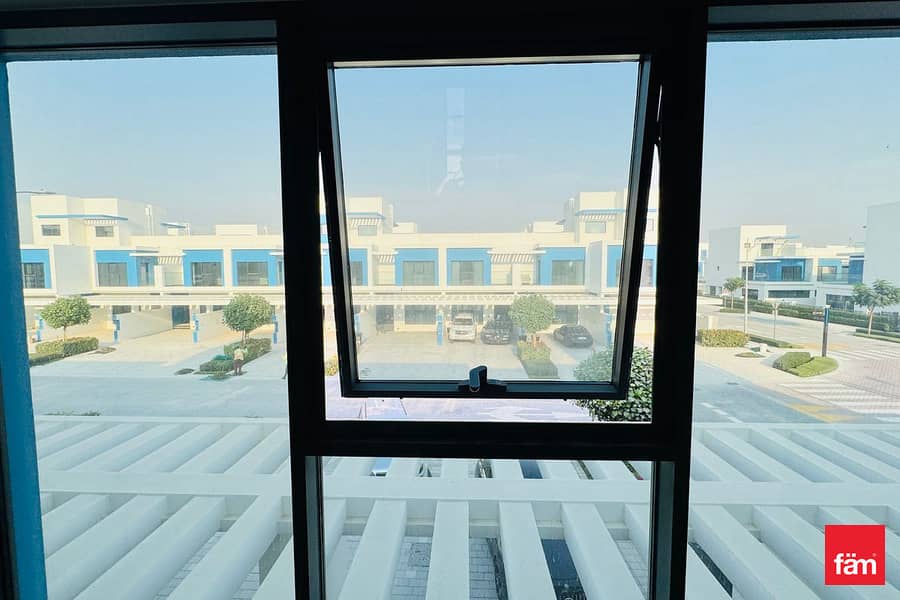 Brand New | Single Row | Call Now - Image 16