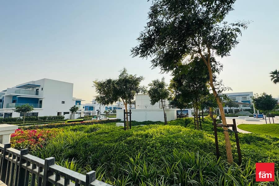 Brand New | Single Row | Call Now - Image 25