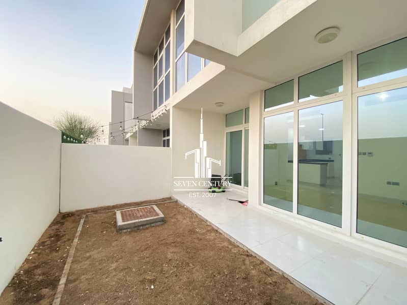 3BR+Villa | Community View | Prime Location - Image 21