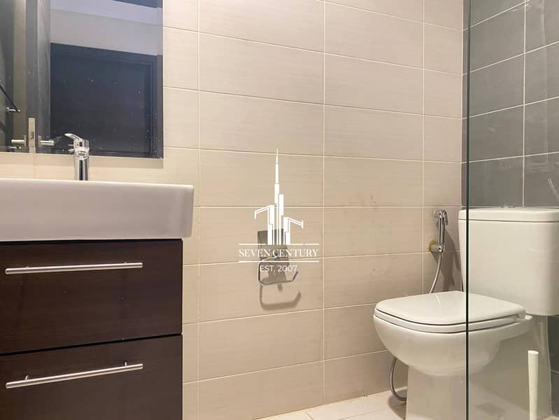 3BR+Villa | Community View | Prime Location - Image 22