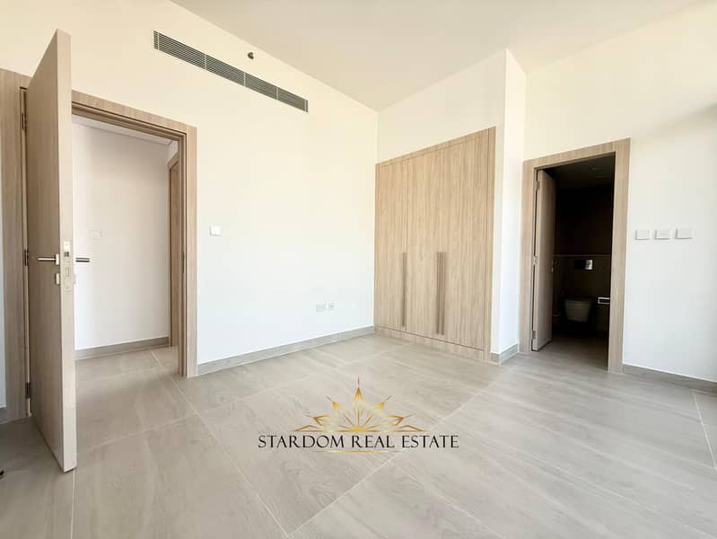 2 BR | VACANT | WITH APPLIANCES - Image 6