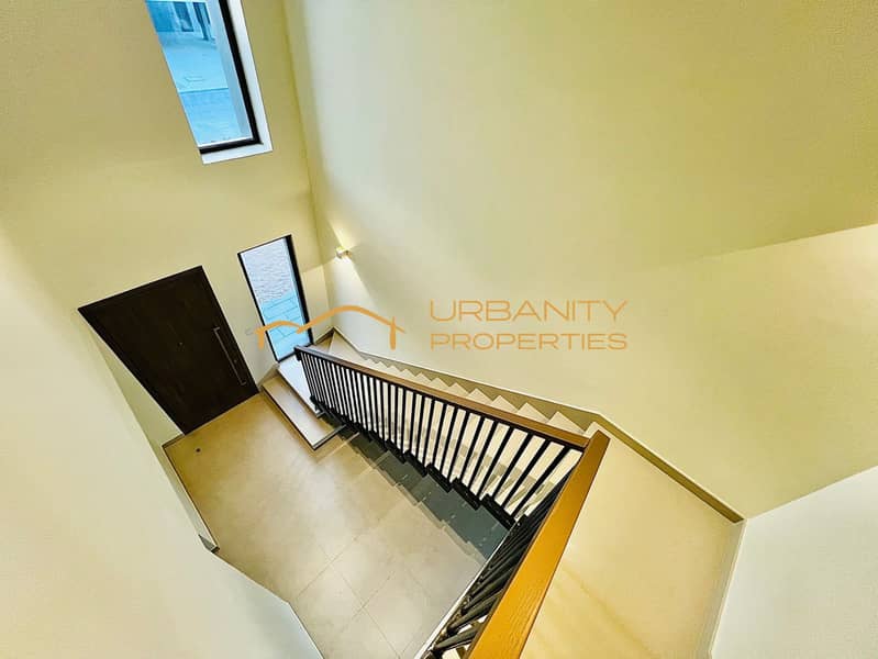 Spacious 4 BR Villa in Dubai with Community Swimming Pool and Gym - Image 16