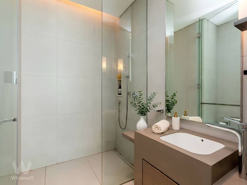 Luxury | High Floor | Iconic Views | Furnished - Image 13