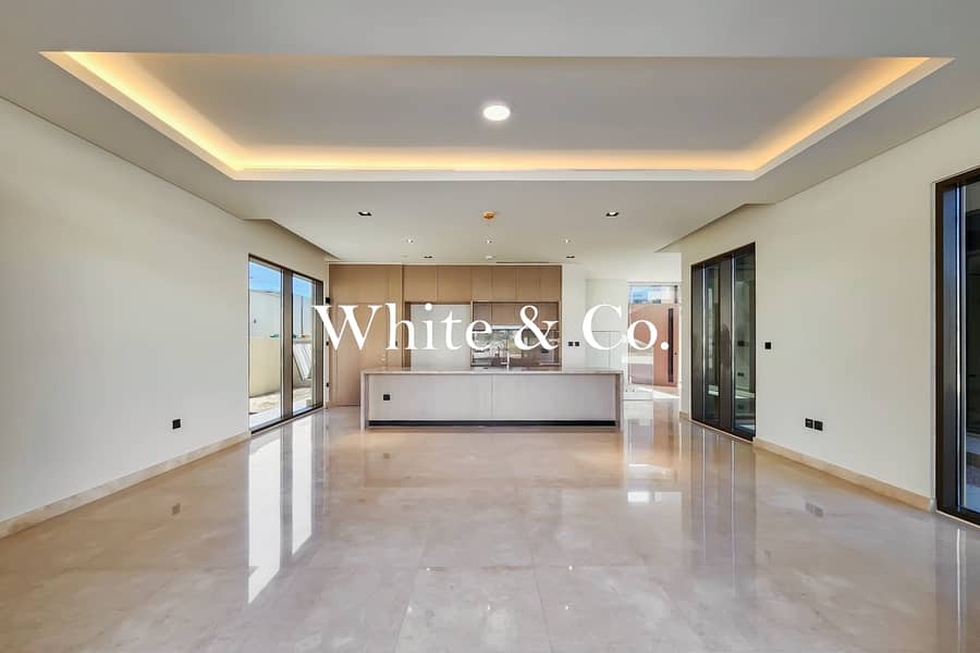 Vacant Now | D1 Modern | Best Location